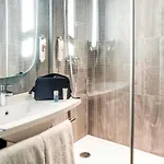 Ibis Centre 3*