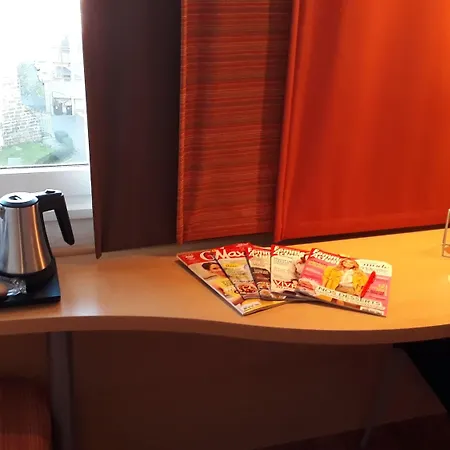 Ibis Centre 3*
