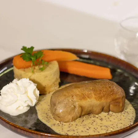 Ibis Centre Hotel 3*