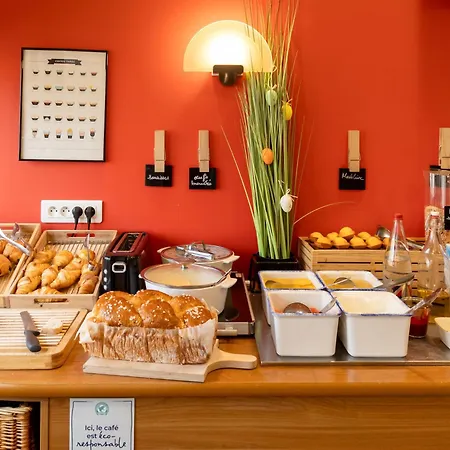 Hotel Ibis Centre 3*