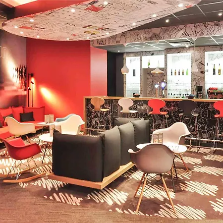 Hotel Ibis Centre 3*